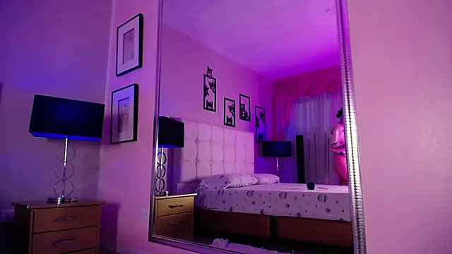 naty luvinn online show from November 4, 12:21 pm