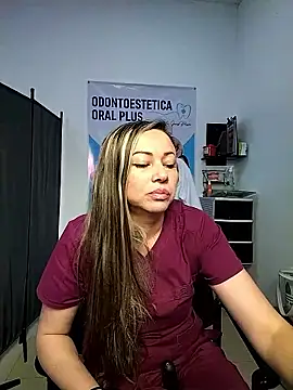 Madisson-04  online show from January 6, 6:55 pm