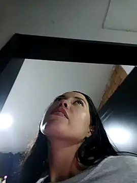 Snapshot of MiaForever1 chatting on October 27, 2:18 am MiaForever1 online show from October 27, 2:18 am