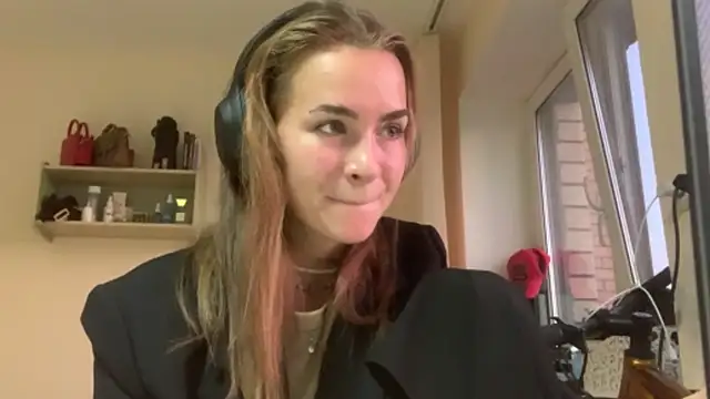 BunnyTiedeman online show from September 8, 3:33 pm