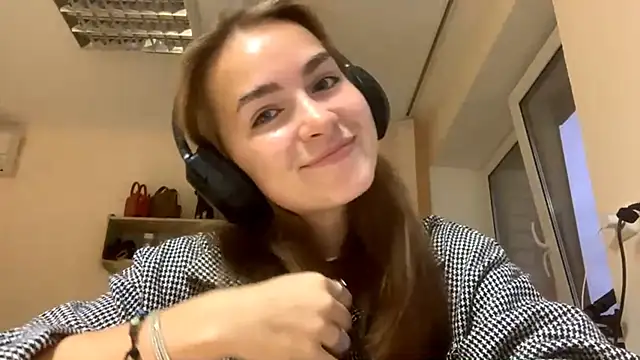 BunnyTiedeman online show from September 9, 3:34 pm