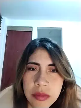 Camila latina 0 online show from September 22, 4:11 am