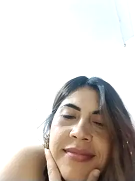 Camila latina 0 online show from September 17, 7:06 am