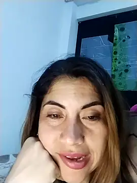 Camila latina 0 online show from September 16, 4:42 am