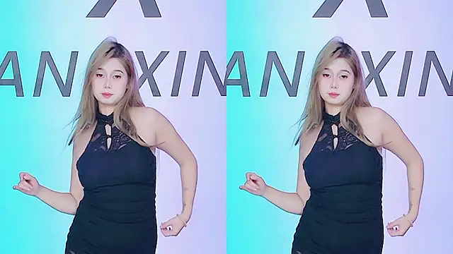 Snapshot of Emeralds_Girls chatting on September 23, 2:10 am Emeralds Girls online show from September 23, 2:10 am