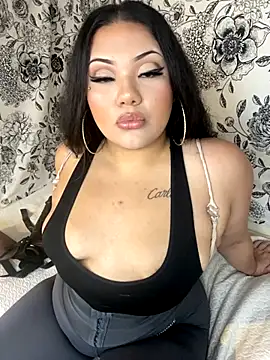 Goddesssiena online show from September 9, 1:22 pm