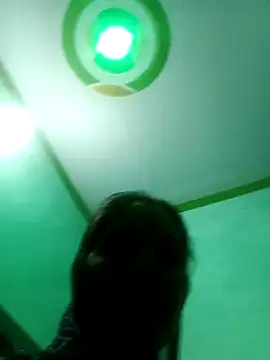 Snapshot of Sharma_pooja chatting on October 19, 4:09 pm Sharma pooja online show from October 19, 4:09 pm