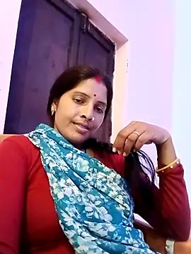 Snapshot of Sharma_pooja chatting on October 26, 4:35 pm Sharma pooja online show from October 26, 4:35 pm