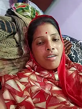 Snapshot of Sharma_pooja chatting on September 16, 4:37 pm Sharma pooja online show from September 16, 4:37 pm