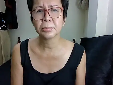 Snapshot of radar777 chatting on October 17, 12:41 pm radar777 online show from October 17, 12:41 pm