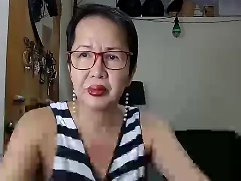 Snapshot of radar777 chatting on September 23, 12:20 am radar777 online show from September 23, 12:20 am