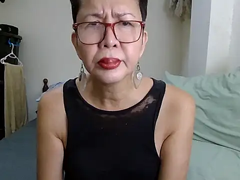 Snapshot of radar777 chatting on November 2, 12:25 am radar777 online show from November 2, 12:25 am