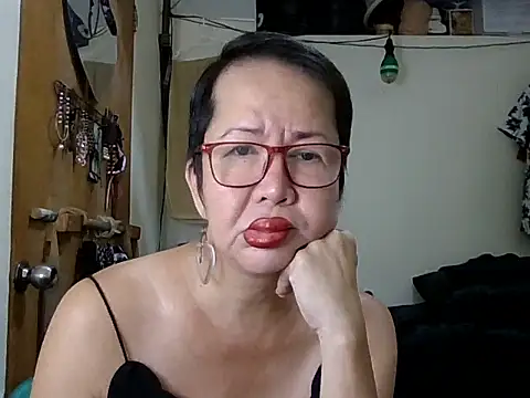 Snapshot of radar777 chatting on September 20, 8:40 pm radar777 online show from September 20, 8:40 pm