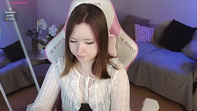 Sweetie Hope online show from March 5, 4:47 pm