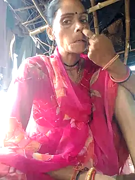 Snapshot of H_seema chatting on October 8, 1:43 am H seema online show from October 8, 1:43 am