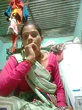 Snapshot of H_seema chatting on October 16, 2:52 pm H seema online show from October 16, 2:52 pm