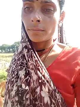 Snapshot of H_seema chatting on October 5, 4:17 am H seema online show from October 5, 4:17 am