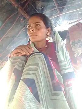 Snapshot of H_seema chatting on November 1, 2:16 am H seema online show from November 1, 2:16 am