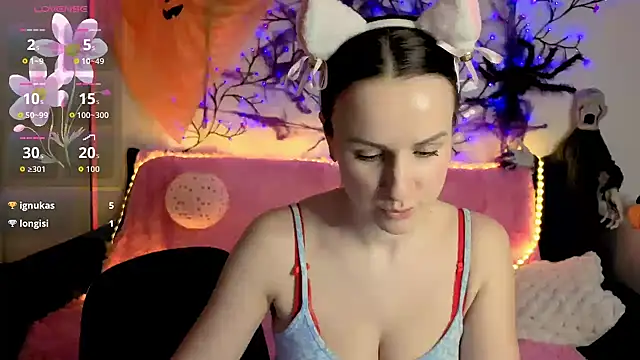 Julia Lia online show from October 29, 9:35 am