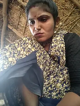 Snapshot of LUCKY_cut chatting on October 16, 6:16 am LUCKY cut online show from October 16, 6:16 am