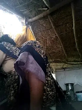 Snapshot of LUCKY_cut chatting on October 27, 5:14 am LUCKY cut online show from October 27, 5:14 am