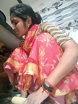 LUCKY cut online show from April 3, 2:42 am