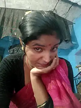 Snapshot of LUCKY_cut chatting on October 31, 8:18 am LUCKY cut online show from October 31, 8:18 am