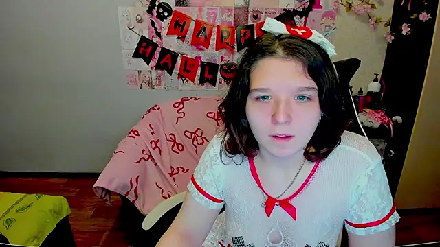 Snapshot of Acid_Kate chatting on October 23, 12:27 am Acid Kate online show from October 23, 12:27 am