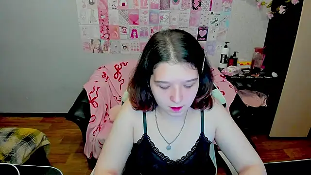 Snapshot of Acid_Kate chatting on September 27, 2:52 am Acid Kate online show from September 27, 2:52 am