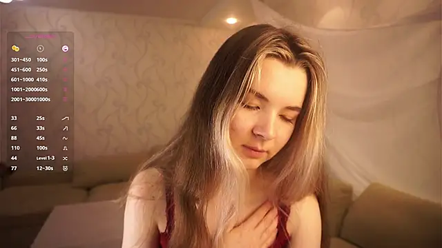 Snapshot of MarlinVarian chatting on October 29, 7:05 pm MarlinVarian online show from October 29, 7:05 pm