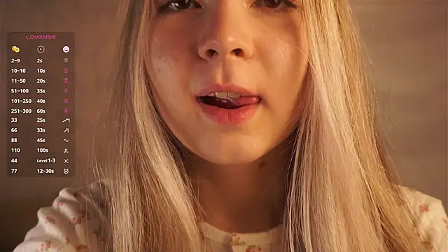 Snapshot of MarlinVarian chatting on October 27, 5:52 pm MarlinVarian online show from October 27, 5:52 pm