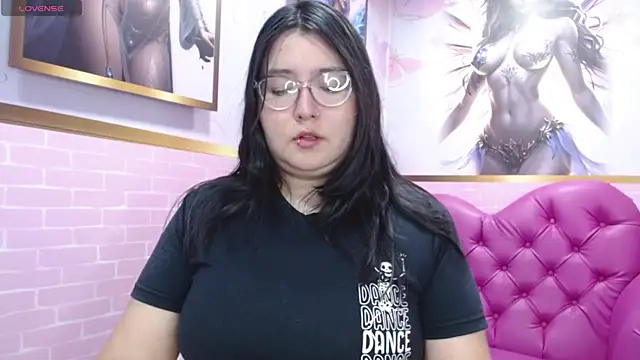 Snapshot of Dulce_meow chatting on September 9, 11:43 am Dulce meow online show from September 9, 11:43 am