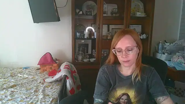 vintagelorraine online show from September 15, 4:47 pm