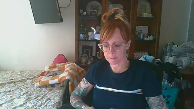 vintagelorraine online show from September 9, 3:56 pm