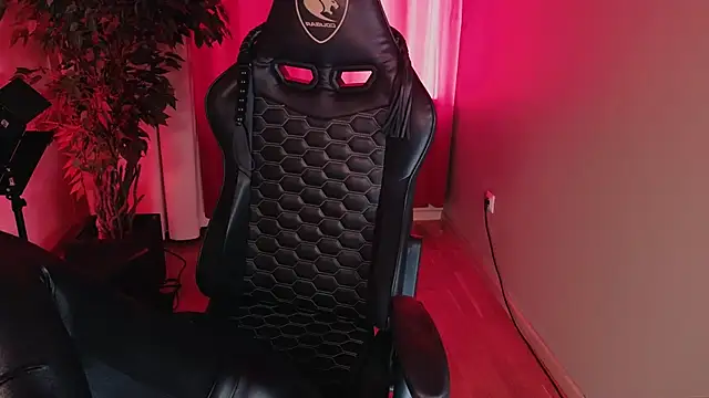 Jolie Orchid online show from October 19, 12:29 pm