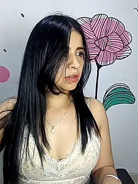 Snapshot of ValerieLove_ chatting on October 7, 9:08 pm ValerieLove  online show from October 7, 9:08 pm