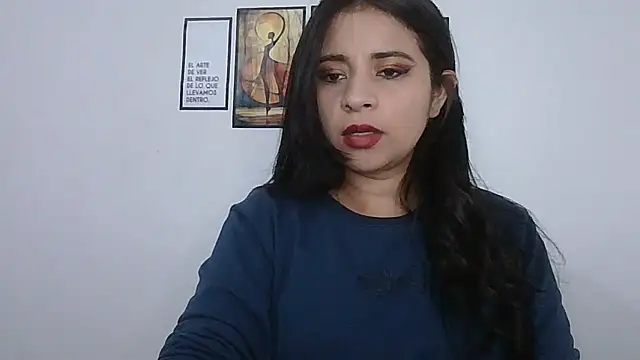 ValerieLove  online show from February 13, 10:22 pm