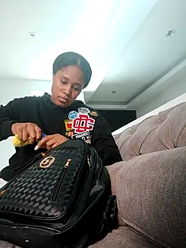 MoniqueMulberry online show from September 15, 8:27 pm