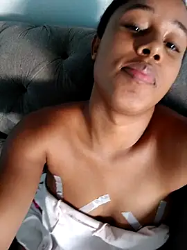 MoniqueMulberry online show from October 7, 9:08 pm