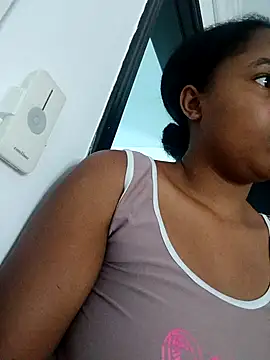 MoniqueMulberry online show from October 18, 8:43 pm