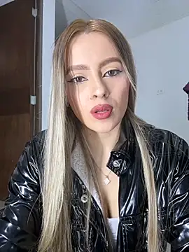 kendal blonde online show from September 10, 12:21 am