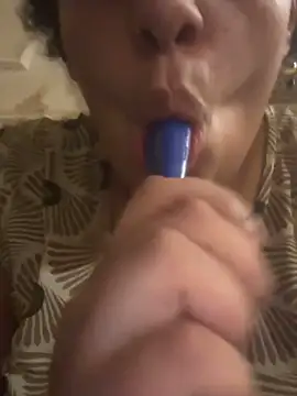 bigbattygirl69 online show from September 17, 11:36 pm