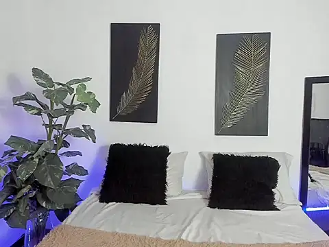 RubyStrong online show from October 29, 1:58 pm