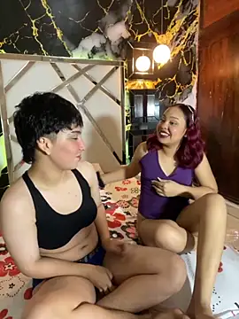 alissia and mia25 online show from September 10, 3:39 am