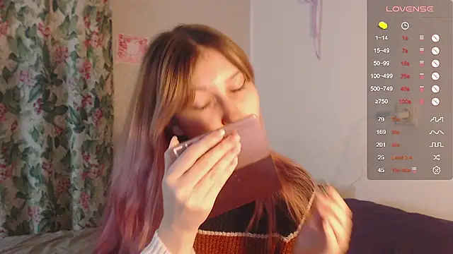 Snapshot of ohmycheryl chatting on September 29, 3:17 pm ohmycheryl online show from September 29, 3:17 pm