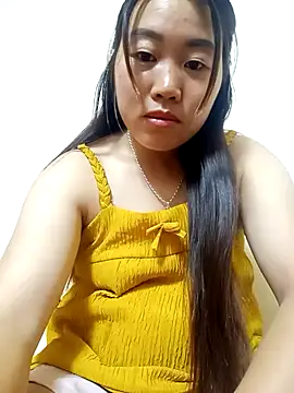 Snapshot of siki-00 chatting on October 6, 11:49 am siki-00 online show from October 6, 11:49 am