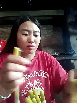 Snapshot of siki-00 chatting on October 11, 11:29 pm siki-00 online show from October 11, 11:29 pm