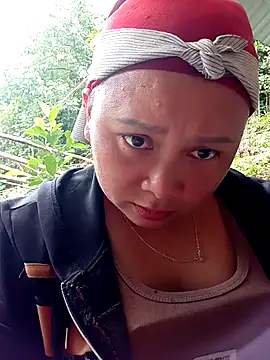 Snapshot of -Kitty-92 chatting on October 21, 2:26 am -Kitty-92 online show from October 21, 2:26 am