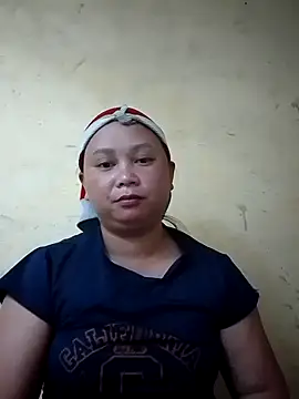 Snapshot of -Kitty-92 chatting on October 16, 5:37 pm -Kitty-92 online show from October 16, 5:37 pm