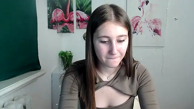 Snapshot of Milka_kamila chatting on October 22, 12:10 pm Milka kamila online show from October 22, 12:10 pm